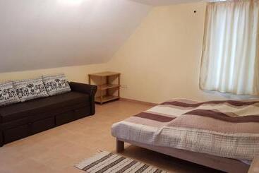 Pensjonat Főczény Pince és Vendégház