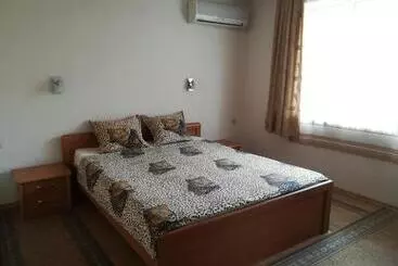 Majatalo Guest House Georgieva Ravda
