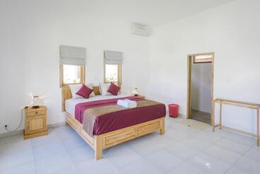 פנסיון Teges Asri By Bukit Vista