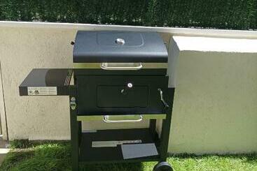 Turistlägenheter Chalet Adosado Con Piscina En Plena Naturaleza