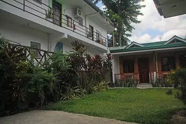 Hotel Oasis Port Barton