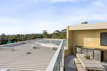 ツーリストアパートメント Wattle Beachside Apartment