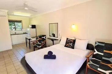 Hotel Paradise Court Holiday Units