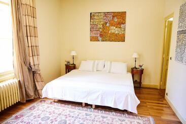 مبيت وإفطار La Jagée