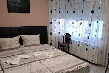 Pensão къща за гости чекичев