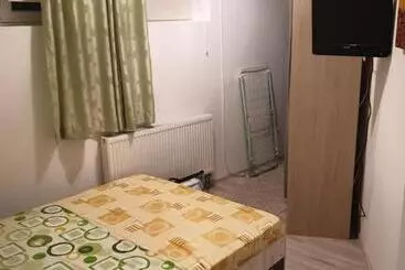 آپارتمان‌های توریست‌ها Grozavesti Apartment Near University