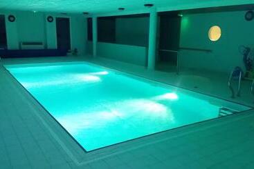 Aparthotel Le Roi Du Sundgau Près De La Horse   Mooslargue