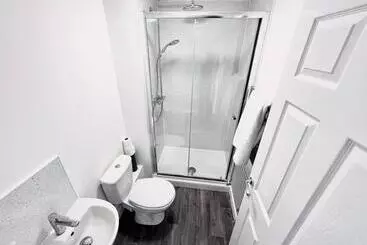 ツーリストアパートメント Weston Inn