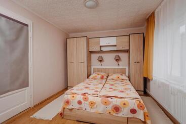 مبيت وإفطار Kaffai Panzio