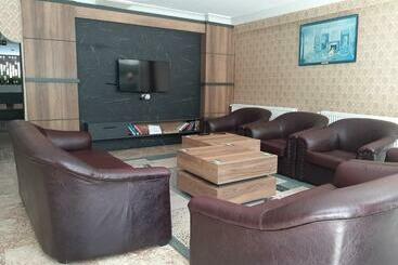 Antalya Konyaaltı Gündüz Otel