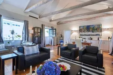 Bed and Breakfast Allèe Bleue Wine Estate
