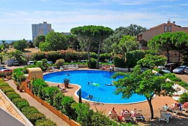 هتل آپارتمان Résidence Goélia Aguylène