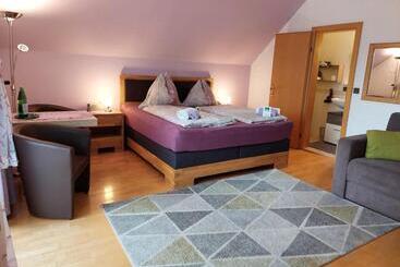 فندق Pension Maria Wallner