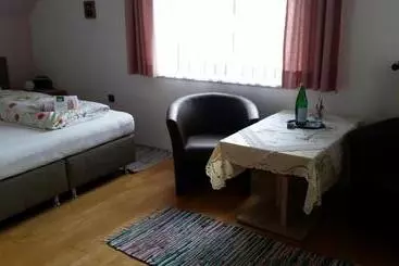 Hotel Pension Maria Wallner