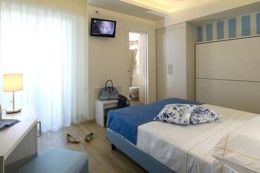 בית מלון כפרי Unaway Imperial Beach