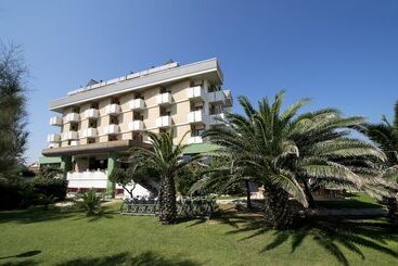 Hotel Unaway Imperial Beach