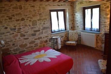 Maestà Delle Quattro Chiavi