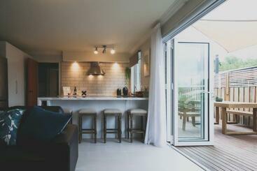 شقق خاصة سياحية Hobart Avenue Apartments The Nook