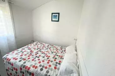 Apartamentos turísticos Bel Appartement à 300 Mètres De La Plage +parking