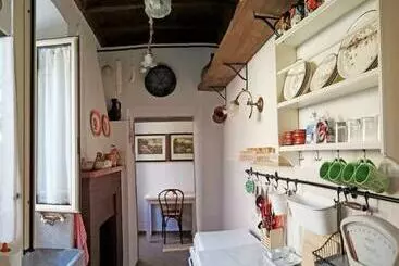 Turistihuoneistot Biancofiore Alloggio Turistico