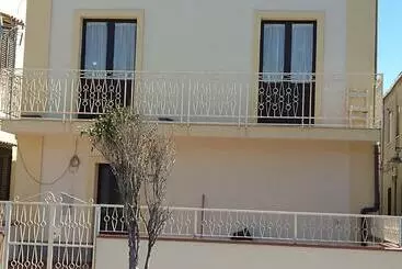 آپارتمان‌های توریست‌ها Casa Cecilia