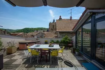 Apartamentos turísticos Superbe Appartement Avec Jacuzzi Sur Toit Terrasse