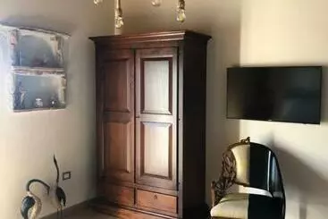 ツーリストアパートメント Il Casale Degli Aragonesi