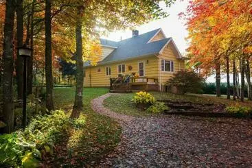 Turistihuoneistot New Glasgow Highlands Campground