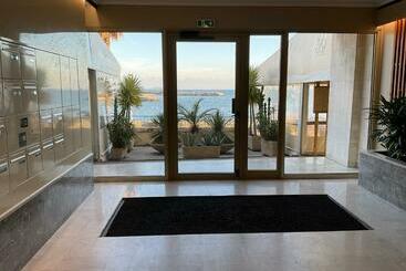 דירות לתיירים Somptueux Appartement Face à La Mer