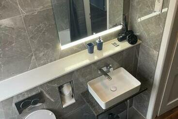 דירות לתיירים At Apartments   Hannover Mitte