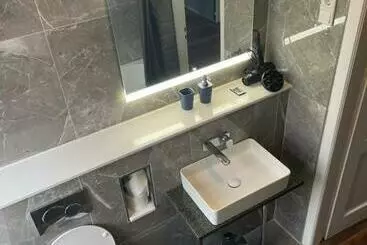 آپارتمان‌های توریست‌ها At Apartments   Hannover Mitte