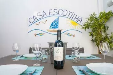 ツーリストアパートメント Casa Escotilha
