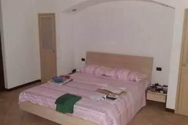 ツーリストアパートメント Sports B&b