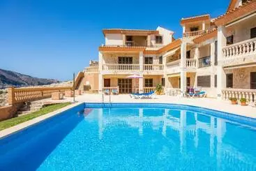 ツーリストアパートメント Tramuntana