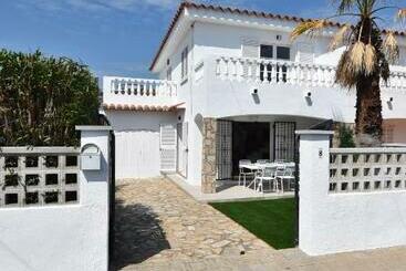 شقق خاصة سياحية Villa Julieta