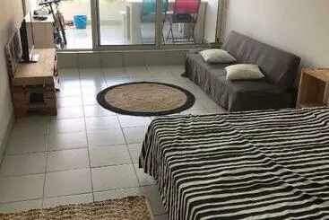 آپارتمان‌های توریست‌ها Petit Prix Et Grand Confort à Saint Gilles Les Bains