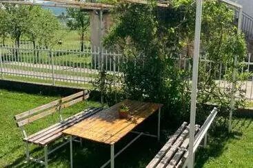 آپارتمان‌های توریست‌ها Apartman Aerodrom Sarajevo