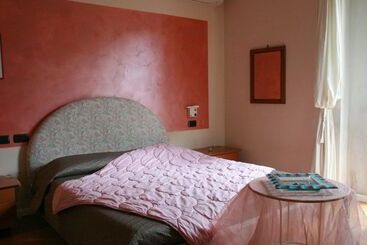 مبيت وإفطار A Casa Di Manu