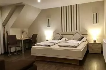 Bed and Breakfast Pension Am Schlossberg