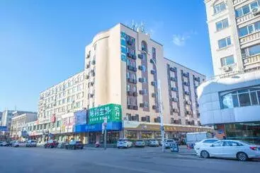 Hotel Hanting Shenyang Sujiatun Railway Station