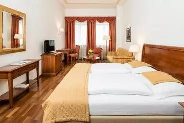 בית מלון כפרי Restaurant Lilie