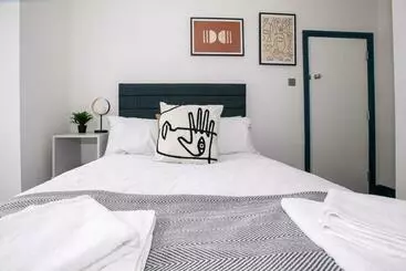 Apartamentos turísticos Contractor & Leisure & En Suite Bathrooms & Free Parking