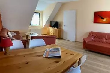 آپارتمان‌های توریست‌ها Müritzwind In Der Warener Altstadt