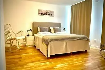 Apartamenty turystyczne Trelleborg Central Vila