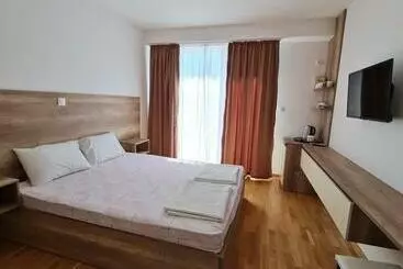 آپارتمان‌های توریست‌ها Bojana Apartment Penthouse