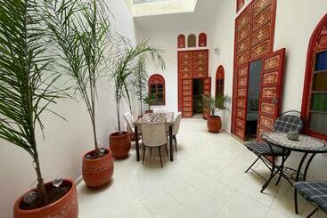 Ferienwohnungen Riad Maya