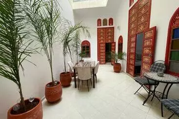 Turistihuoneistot Riad Maya