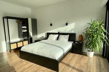 ツーリストアパートメント Bierbee