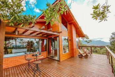 Жильё для туристов Cabana Romântica Na Serra Com Hidro, Lareira, Lagos E Trilhas