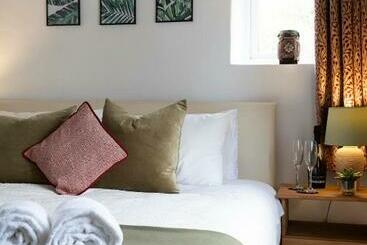 Apartamenty turystyczne Character Cottage In The Heart Of Uplyme